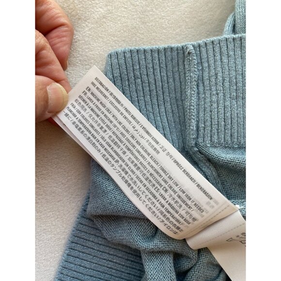 Hollister Mens Womens Crewneck Sweater NWT Y2K Style Soft Comfy Gorpcore Preppy - Picture 8 of 8